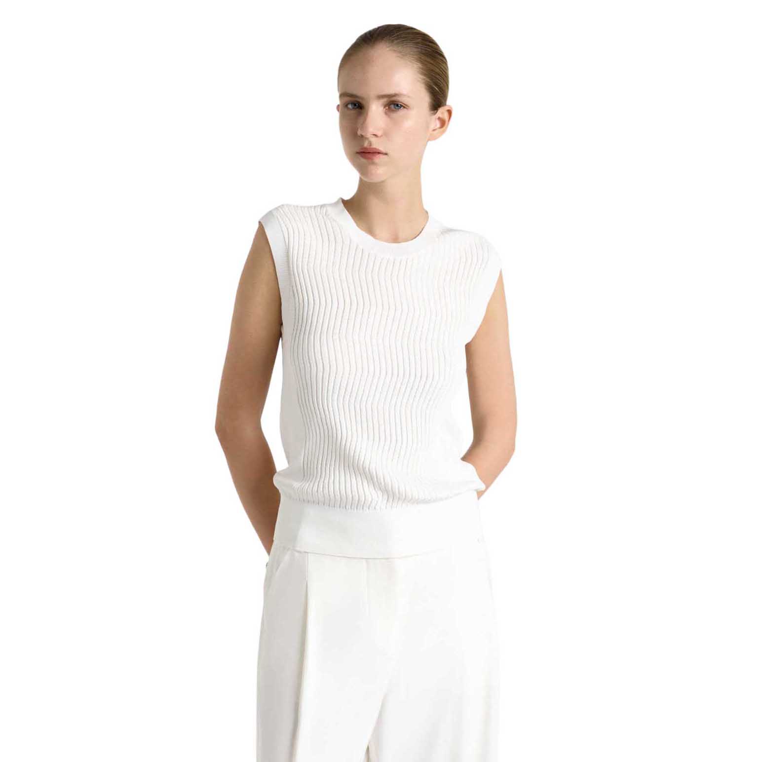 Cue Textured Round Neck Knit Tank